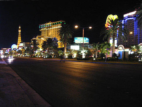 Foto Hotel MGM bei Nacht